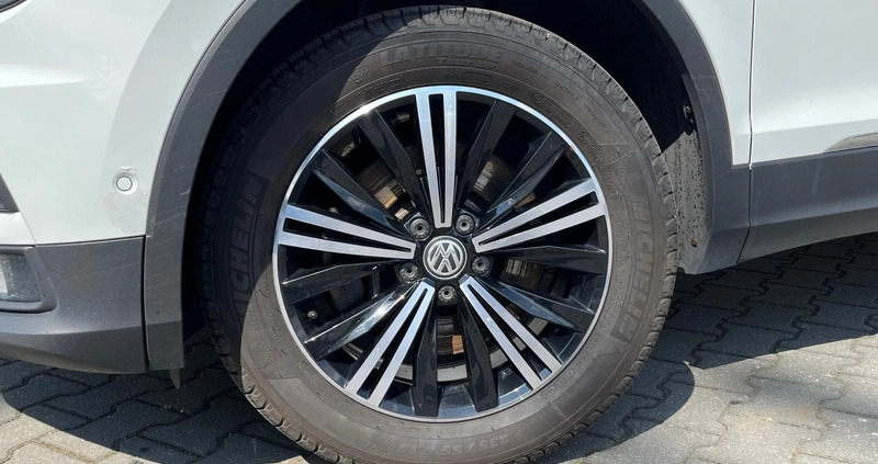 Volkswagen Tiguan cena 94900 przebieg: 213207, rok produkcji 2020 z Rybnik małe 781